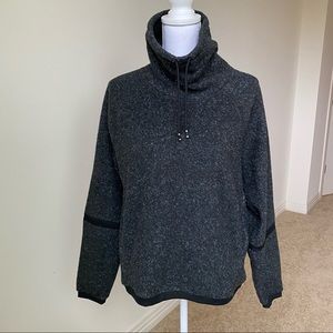 Nike Therma Fleece Long Sleeve Training Top Size S